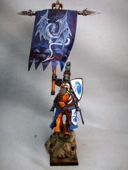 Bretonnia Battle Standard by miss painting