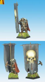 Chaos Standard Bearer by MiG