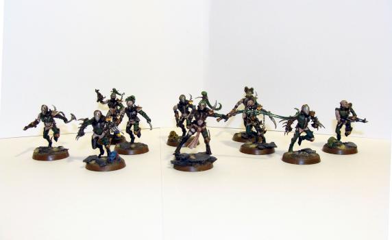 Dark Eldar Wyches by Kalin