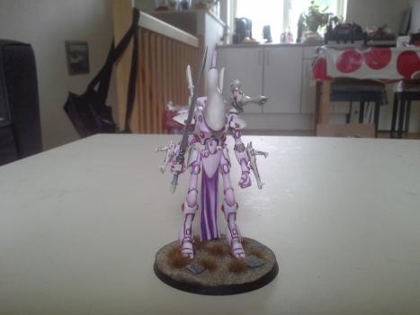 Pink Eldar by ZombieDK
