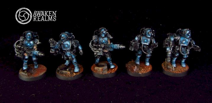 Adeptus Mechanicus Tech-Thralls by Awaken Realms