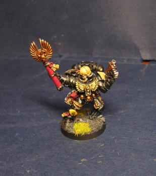 Imperial Fists Chaplain by Eisen