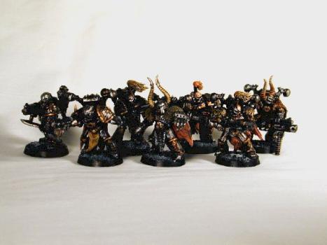 Chaos Space Marines by Cavepainter