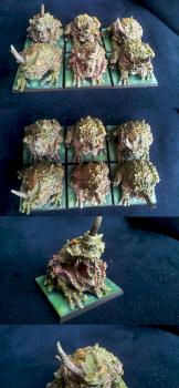 Nurgle Plague Toads by Piotrkov