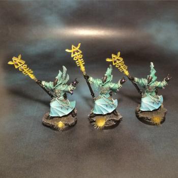 Eldar Spiritseers by Nokistudio