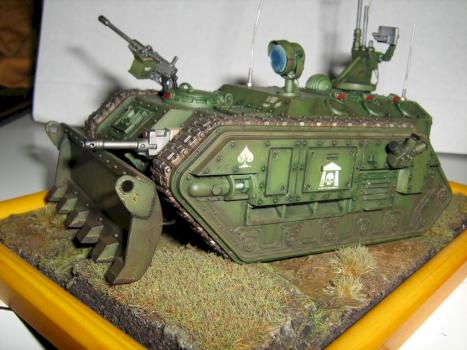 Warhammer 40k Chimera converted into a command & control vehicle by Cagnass