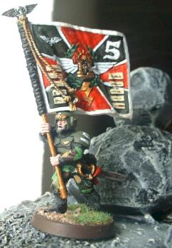 Imperiale Armee - 8. Cadia - Standartenträger by japhia