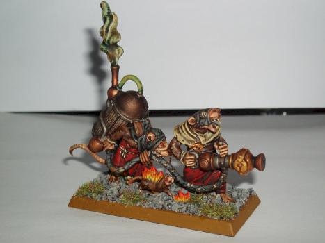 Skaven Warpfire Thrower by Negativethac0