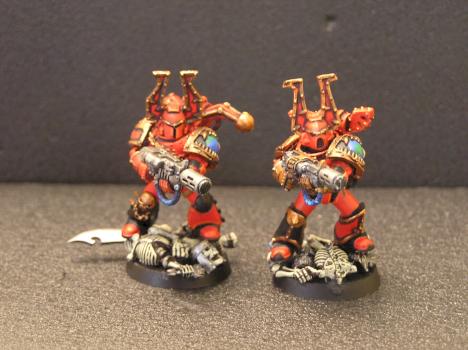 Khorne Berserkers by GreatGunz