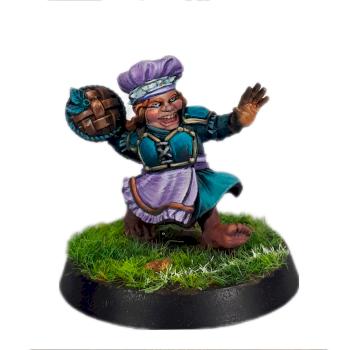 Cindy Piewhistle, halfling Star Player by Pogo Miniatures