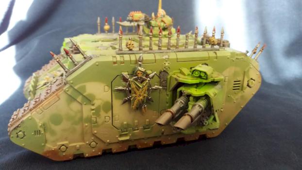 Death Guard Landraider by dogparry