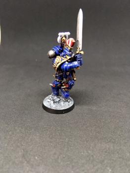 CAPTAIN CAPITAN ULTRAMARINES SPACE MARINES WARHAMMER 40k by juanlurockerman