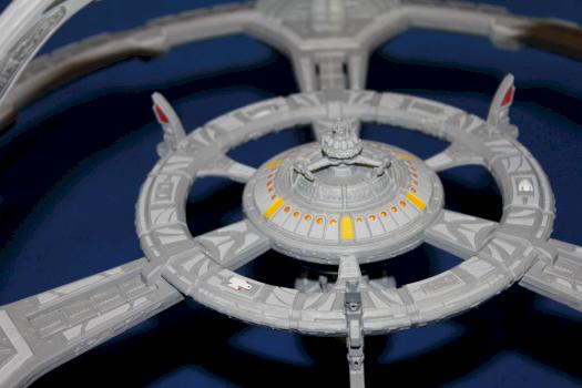 Deep Space Nine space station by Zuppa