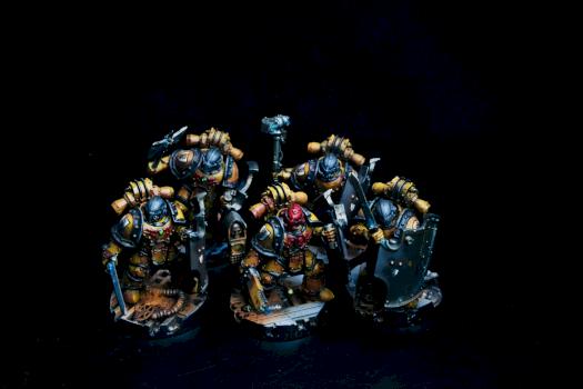 Imperial Fists Breacher Squad by goblet