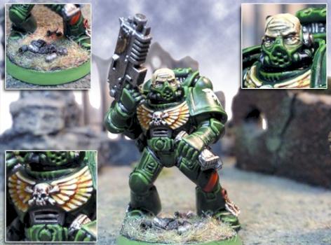 Dark Angel Space Marine unloading ammo clip by Enzomadcap