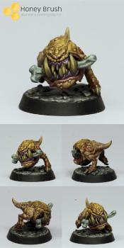 Hungry Squig by HoneyBrush