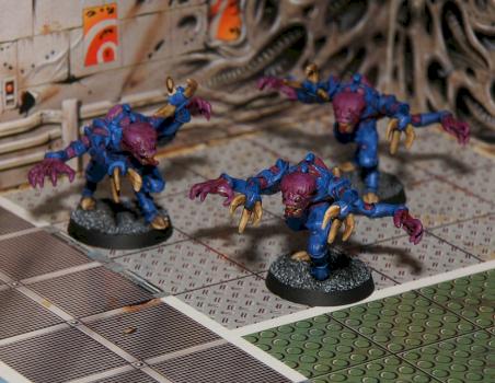 Space Crusade - Genestealers by skullhamma