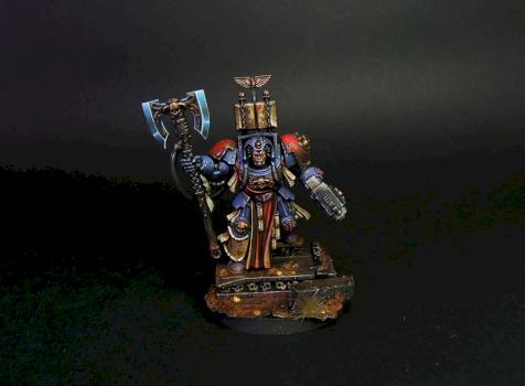 Space hulk librarian Calistarius by karpunk