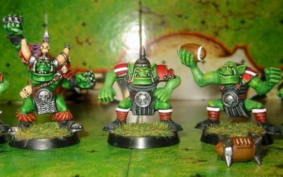 Blood Bowl Orc Team by KeyanSark