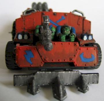 Ork Wartrukk by Orky Dude