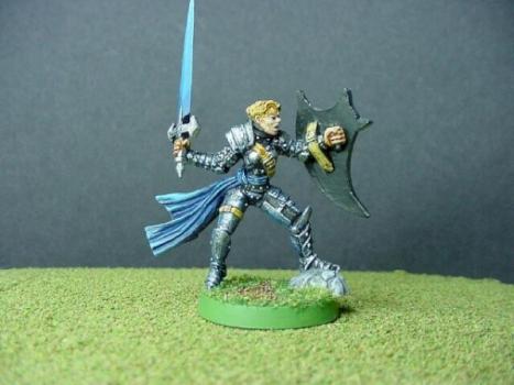 Female paladin by katalbot