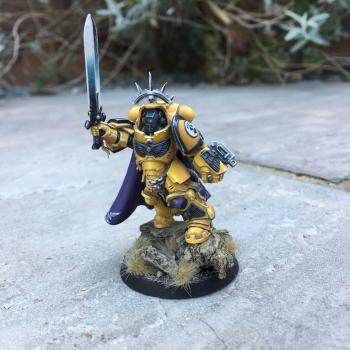 Imperial fists primaris captain in gravis armour by Nsrdude84