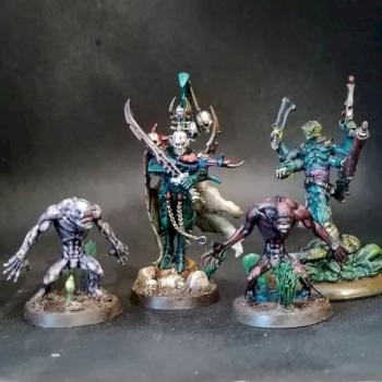 Archon with retinue (sslyth & urghuls) by Sad_Dzen