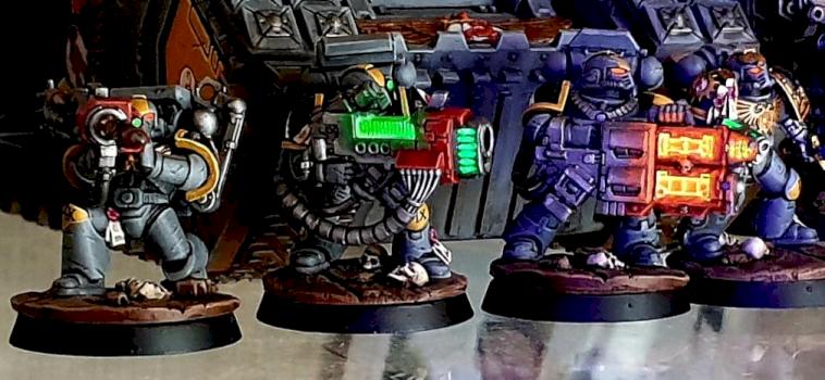 Red Scorpions Devastator Squad, Energy Weapons by skorpio