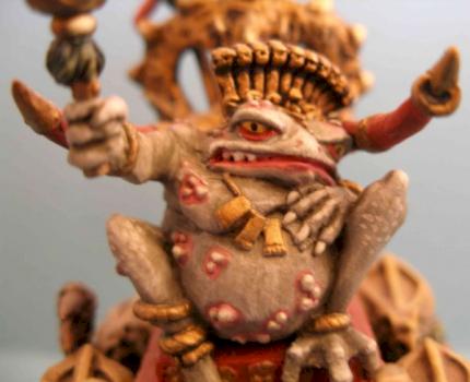 Slann on Throne by elvslayer