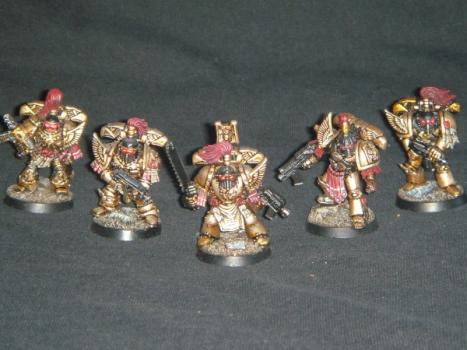 Adeptus custodes squad by Kaleb Daark