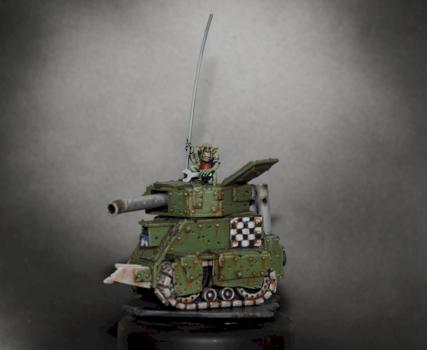 Grot Rigga (goblin shaman conversion on scratch built tank) by Rix