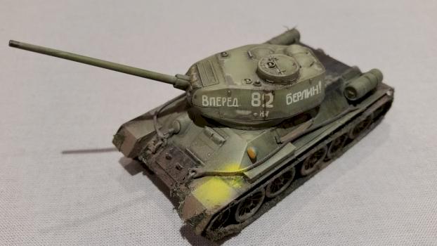 T34/85 by FFabien