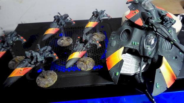 Eldar bikes and Fire Prism by Das_TrA