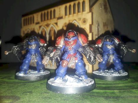 Primaris aggressors by Metalhitman