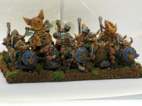 dwarf warriors by unikonsiemen
