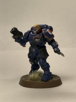 Space Marine Reiver by eduardo