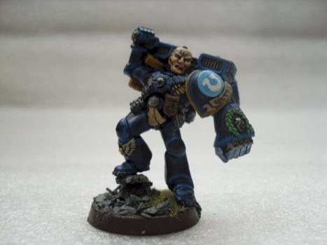 Ultramarine Assault Squad Captain by Northern Painter