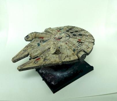 Star Wars Millenium Falcon by Jazvm