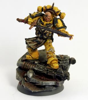 Sigismund, First Captain of the Imperial Fists by Aegisbrand