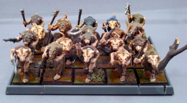 Warhammer Skaven Clanrats by ivellos