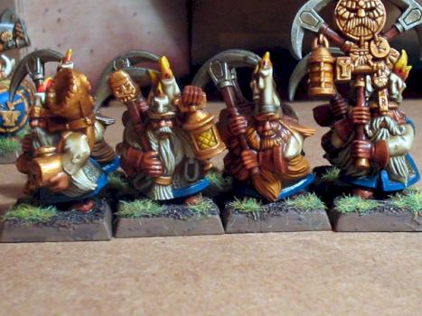 Tabletop quality Dwarfs by Vanth