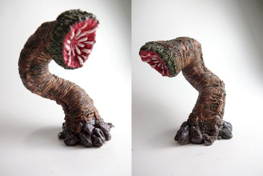 Giant Worm by Hilather