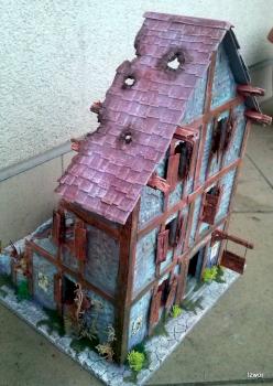 Ruined Building by Izwor