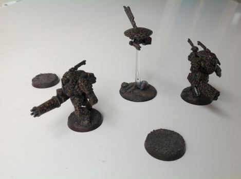 Tau stealth suit team in forest camo. by danw82