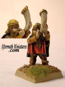 Dwarf Horn Blower by aftermath