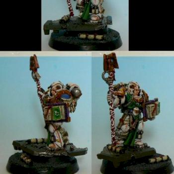 Ultramarine 4th Company Librarian by Korkki