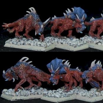 Flesh Hounds of Khorne by capopik