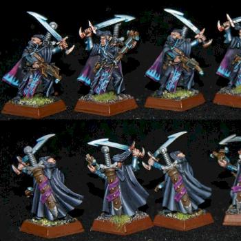 5 Dark Elf Shades with great weapon by capopik
