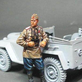 1/35 RUSSIA OFFICER by dtfactory