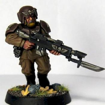 Imperial Guard trooper by Ldz